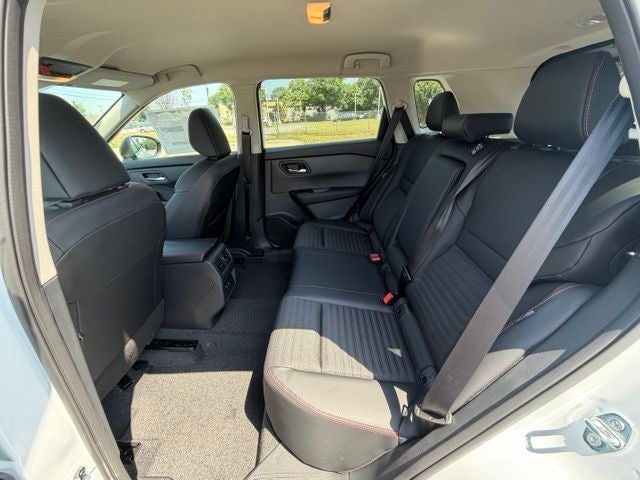 2026 Nissan Rogue Rock Creek PREMIUM PACKAGE