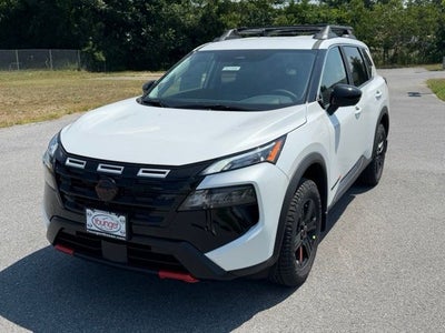2026 Nissan Rogue Rock Creek PREMIUM PACKAGE