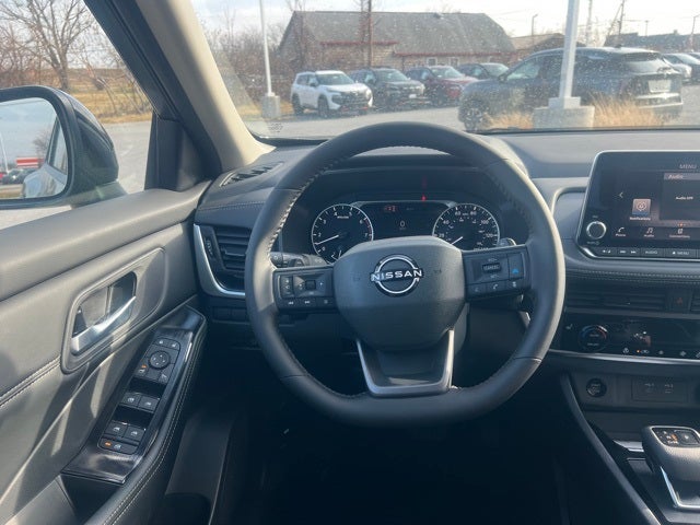 2026 Nissan Rogue Base