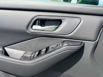 2026 Nissan Rogue SV COLD WEATHER PACKAGE