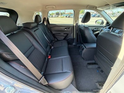 2026 Nissan Rogue Rock Creek PREMIUM PACKAGE