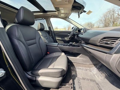 2023 Nissan Rogue SV PREMIUM PACKAGE