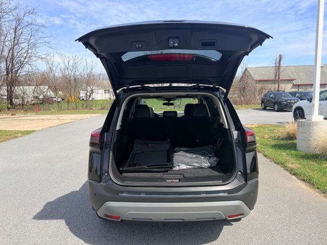 2023 Nissan Rogue SV PREMIUM PACKAGE