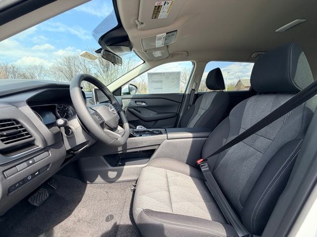 2026 Nissan Rogue SV COLD WEATHER PACKAGE