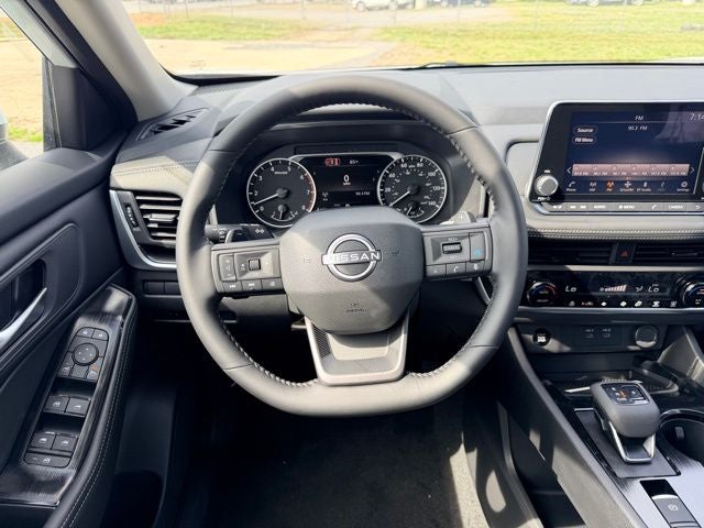 2026 Nissan Rogue SV COLD WEATHER PACKAGE