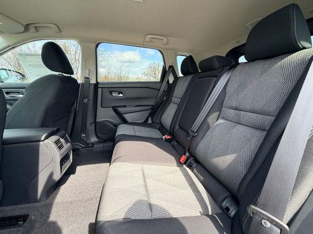2026 Nissan Rogue SV COLD WEATHER PACKAGE