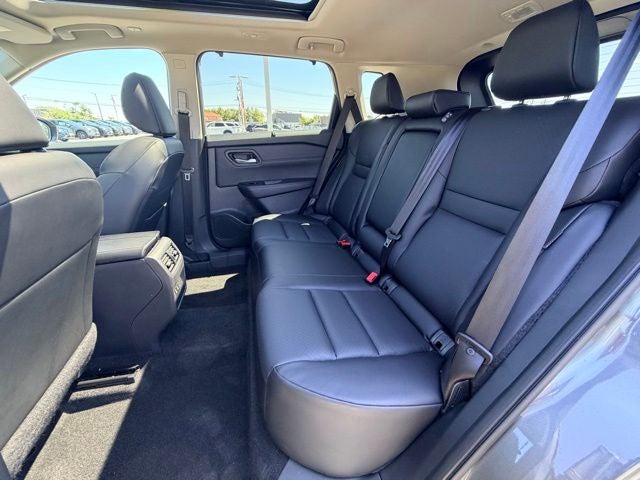 2024 Nissan Rogue SV PREMIUM PACKAGE