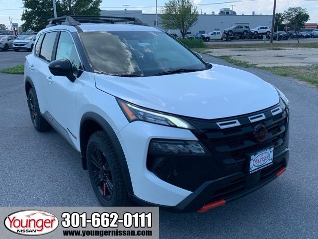 2026 Nissan Rogue Rock Creek PREMIUM PACKAGE