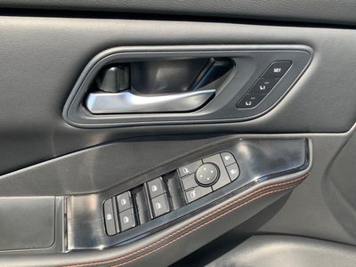 2026 Nissan Rogue Rock Creek PREMIUM PACKAGE
