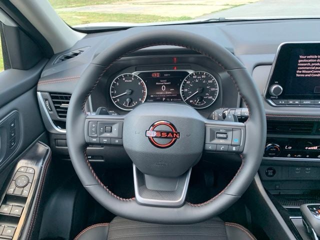 2026 Nissan Rogue Rock Creek PREMIUM PACKAGE