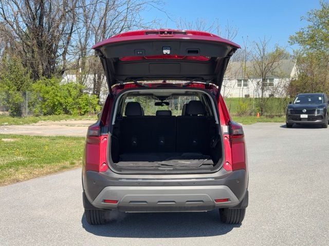 2023 Nissan Rogue SV PREMIUM PACKAGE