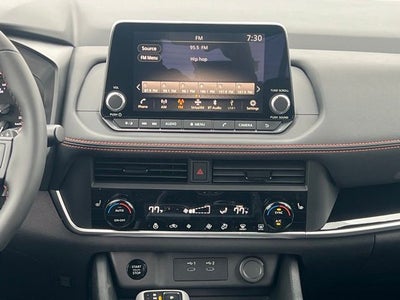 2026 Nissan Rogue Rock Creek PREMIUM PACKAGE