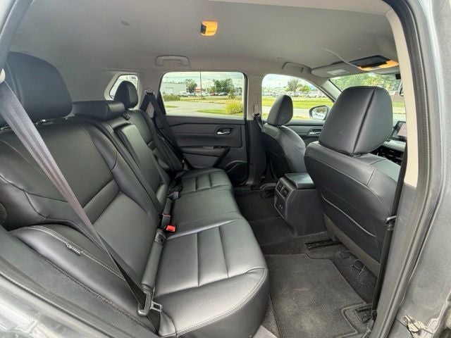 2026 Nissan Rogue SL