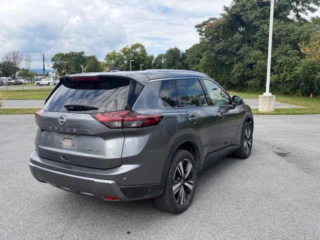 2026 Nissan Rogue SL