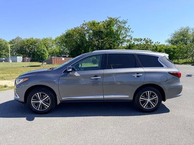 2017 INFINITI QX60 Base