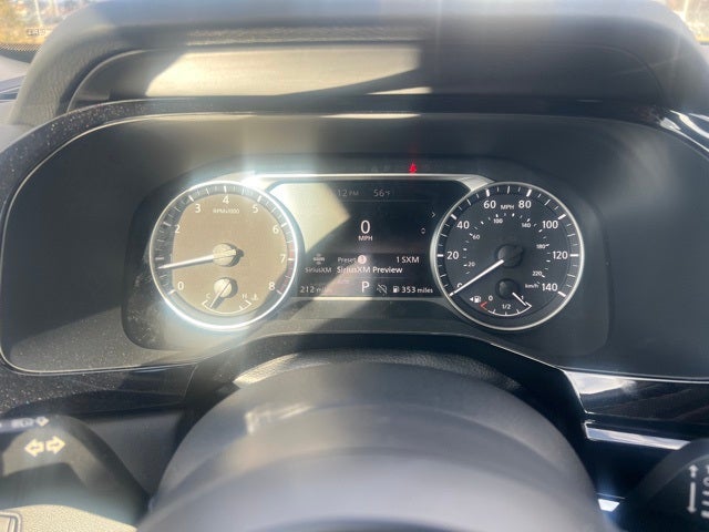 2025 Nissan Pathfinder SV