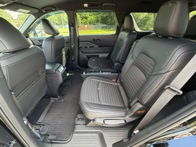 2025 Nissan Pathfinder Rock Creek