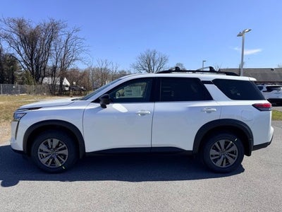 2026 Nissan Pathfinder SV