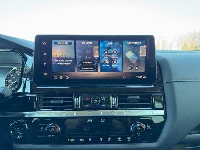 2026 Nissan Pathfinder SV