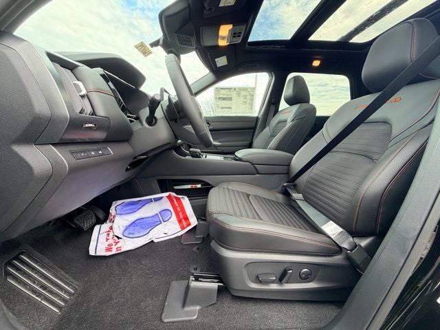 2026 Nissan Pathfinder Rock Creek PREMIUM PACKAGE