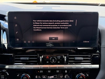 2026 Nissan Pathfinder SL
