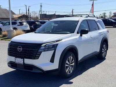 2026 Nissan Pathfinder SL