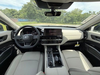 2026 Nissan Pathfinder SL PREMIUM PACKAGE