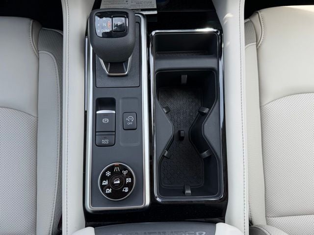 2026 Nissan Pathfinder SL PREMIUM PACKAGE