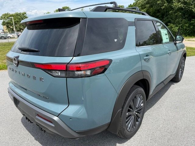 2026 Nissan Pathfinder SL PREMIUM PACKAGE
