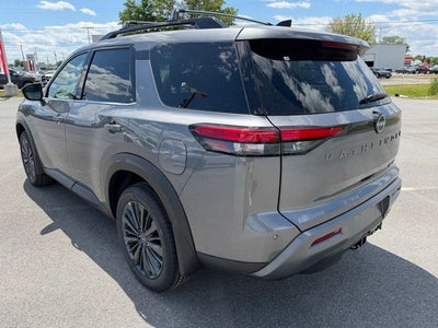 2026 Nissan Pathfinder SL PREMIUM PACKAGE