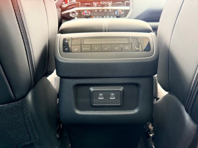 2026 Nissan Pathfinder SL PREMIUM PACKAGE