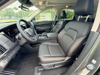 2026 Nissan Pathfinder SL PREMIUM PACKAGE