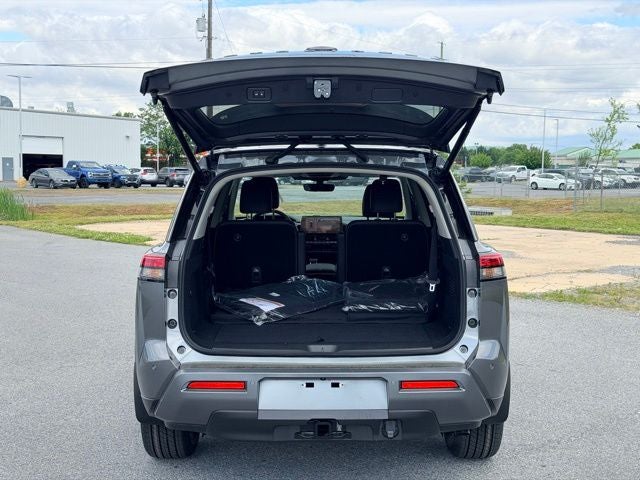 2026 Nissan Pathfinder SL PREMIUM PACKAGE
