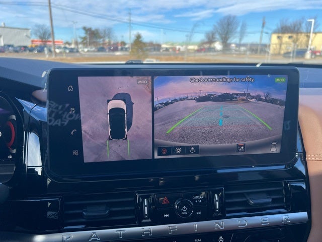 2026 Nissan Pathfinder Platinum CARGO PACKAGE