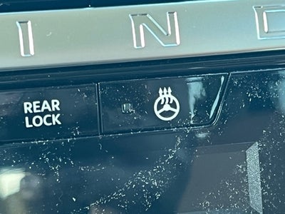 2026 Nissan Pathfinder Platinum CARGO PACKAGE