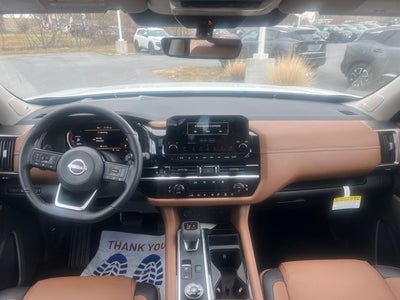 2025 Nissan Pathfinder Platinum BLACK APPEARANCE, CARGO PACKAGE