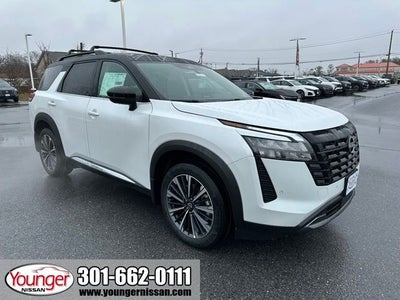 2026 Nissan Pathfinder Platinum CARGO PACKAGE