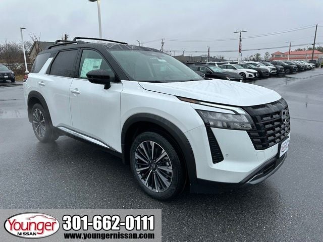 2026 Nissan Pathfinder Platinum CARGO PACKAGE