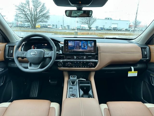 2026 Nissan Pathfinder Platinum CARGO PACKAGE