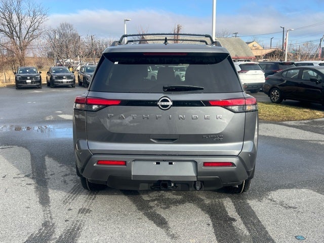 2026 Nissan Pathfinder Platinum CARGO PACKAGE