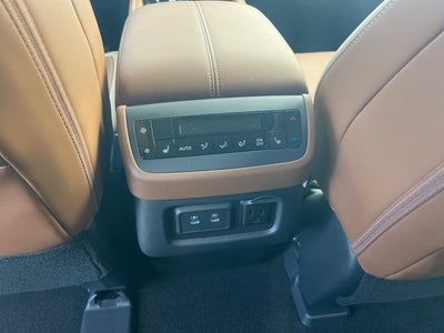 2026 Nissan Pathfinder Platinum CARGO PACKAGE