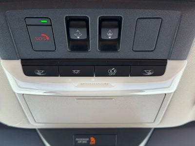 2025 Nissan Pathfinder Platinum
