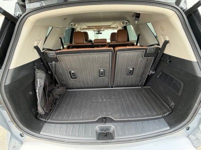 2025 Nissan Pathfinder Platinum