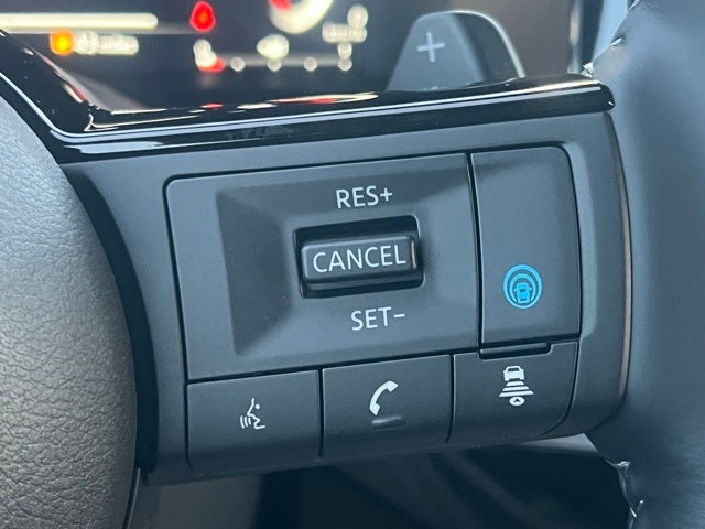 2025 Nissan Pathfinder Platinum CARGO PACKAGE