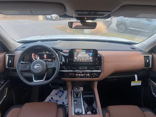 2025 Nissan Pathfinder Platinum BLACK APPEARANCE, CARGO PACKAGE