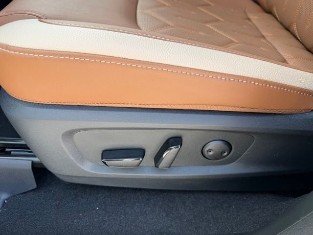2026 Nissan Pathfinder Platinum CARGO, ACCENT PACKAGE