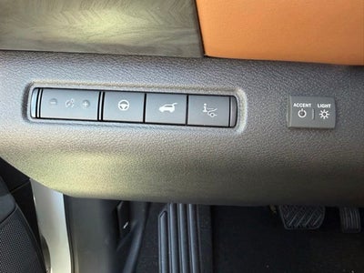 2026 Nissan Pathfinder Platinum CARGO, ACCENT PACKAGE