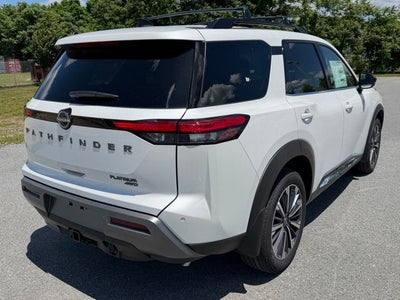 2026 Nissan Pathfinder Platinum CARGO, ACCENT PACKAGE