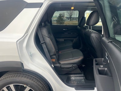 2025 Nissan Pathfinder Platinum BLACK APPEARANCE, CARGO PACKAGE