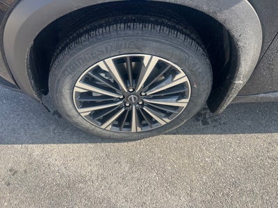 2026 Nissan Pathfinder Platinum CARGO PACKAGE